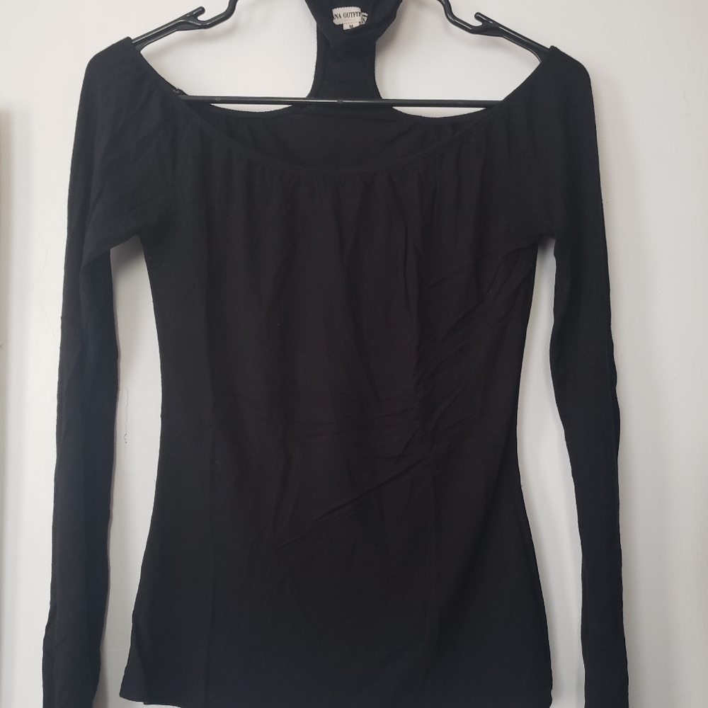 Elegant Black Off-Shoulder Top.